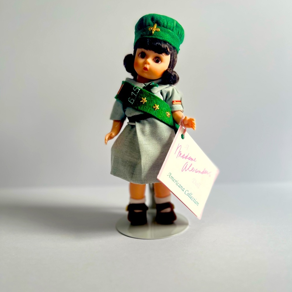 Madame Alexander 1992 Girl Scout Doll
